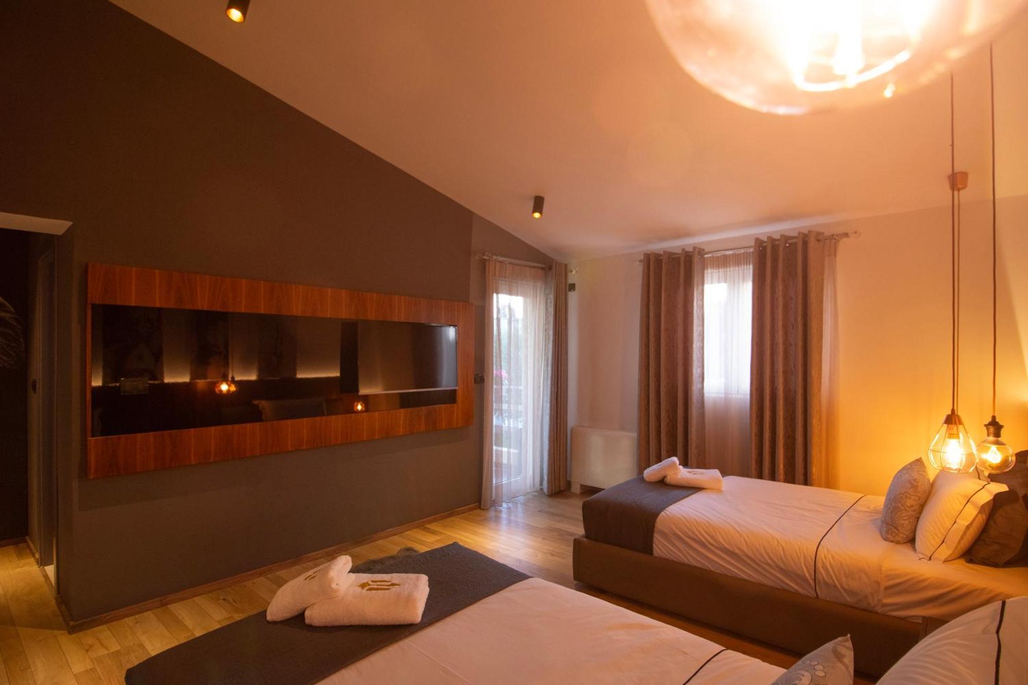 Elite Luxury Boutique Hotel 4*