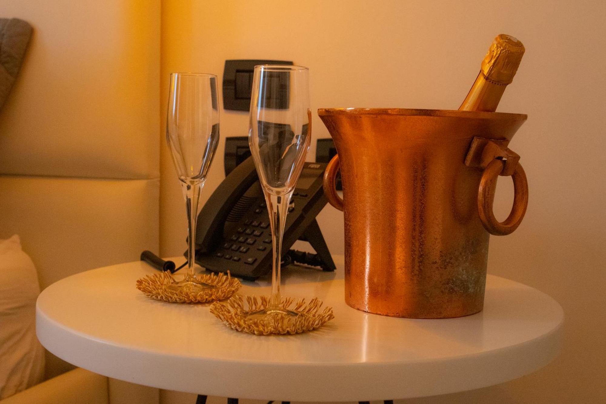 Hotel Elite Luxury Boutique 4*