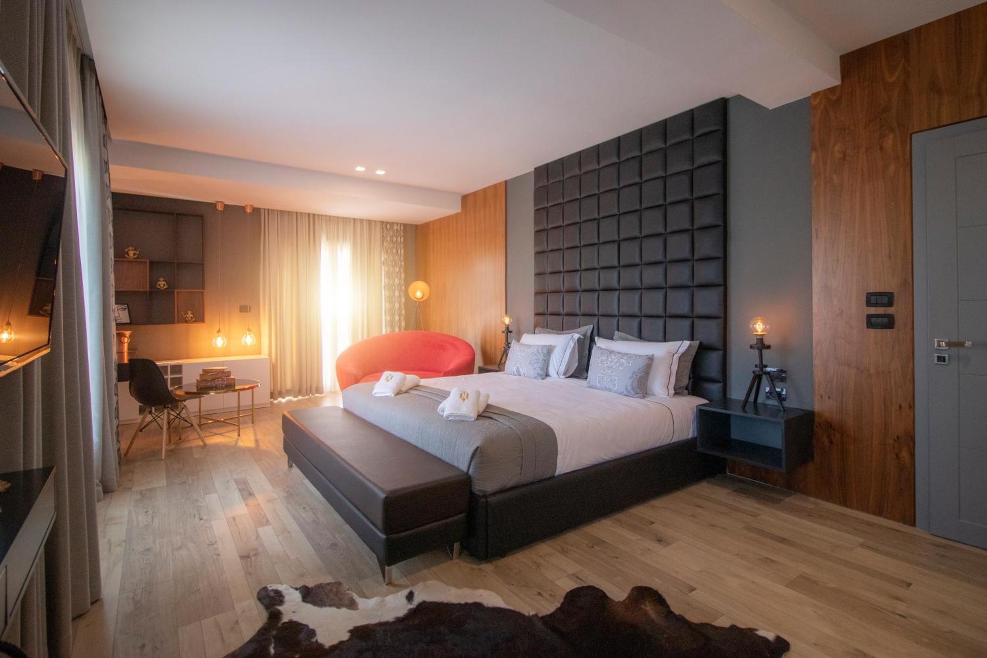 Elite Luxury Boutique Hotel 4*